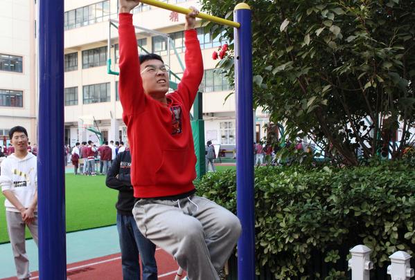拼尽全力