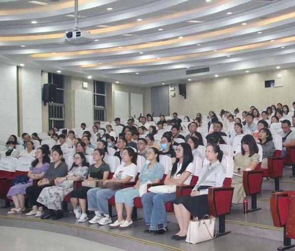 教工大会 (2)