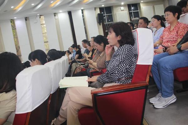 教工大会 (4)