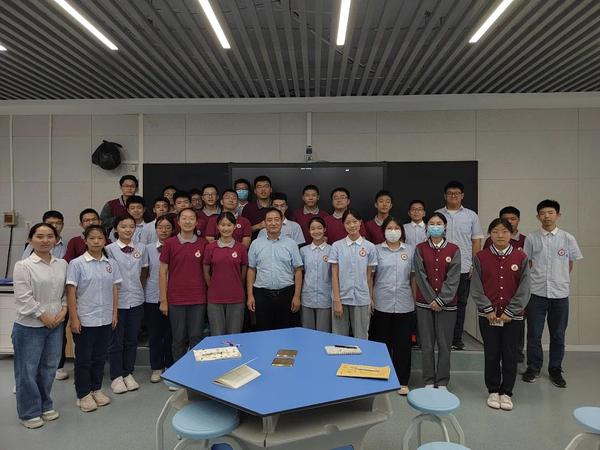 座谈会 (9)