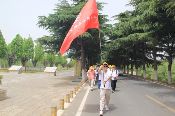 健步走 (2)