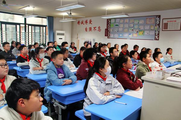 2.观看消防安全视频