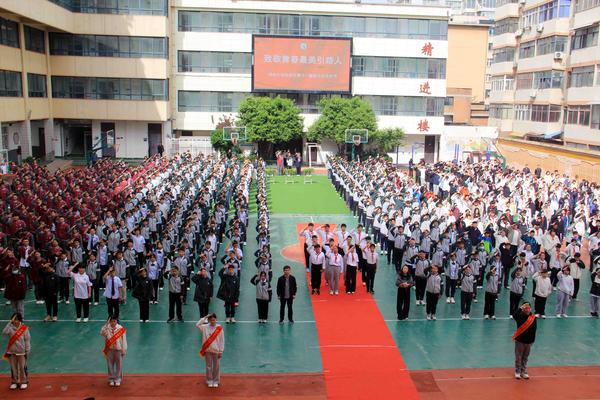 郑州市七初东校区第八周升旗仪式